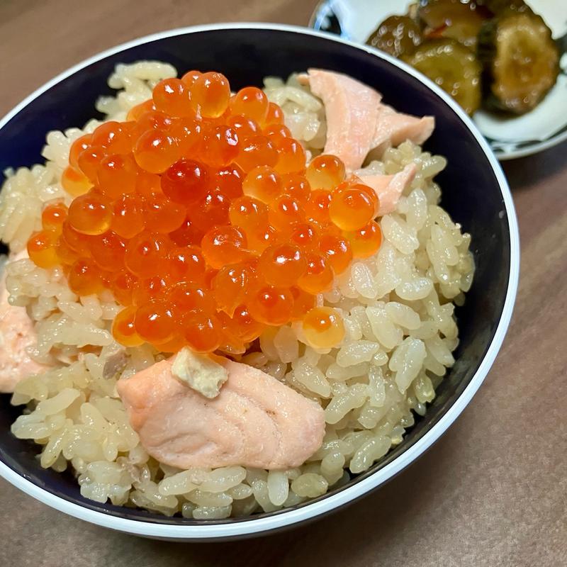 親子飯(大起水産 街のみなと まぐろパーク 堺本店)