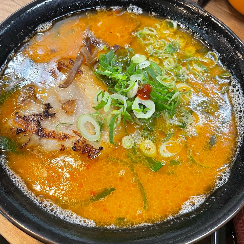 豚骨旨辛味噌麺(らーめん ぶぅ 白島店 )