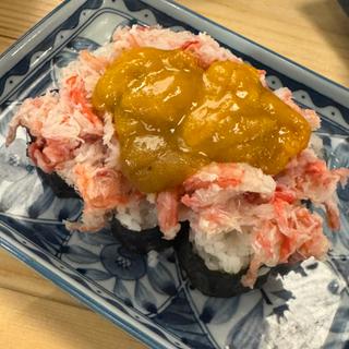 ズワイと雲丹の宝石握り(炉端とおでん 呼炉凪来 金沢駅前店)