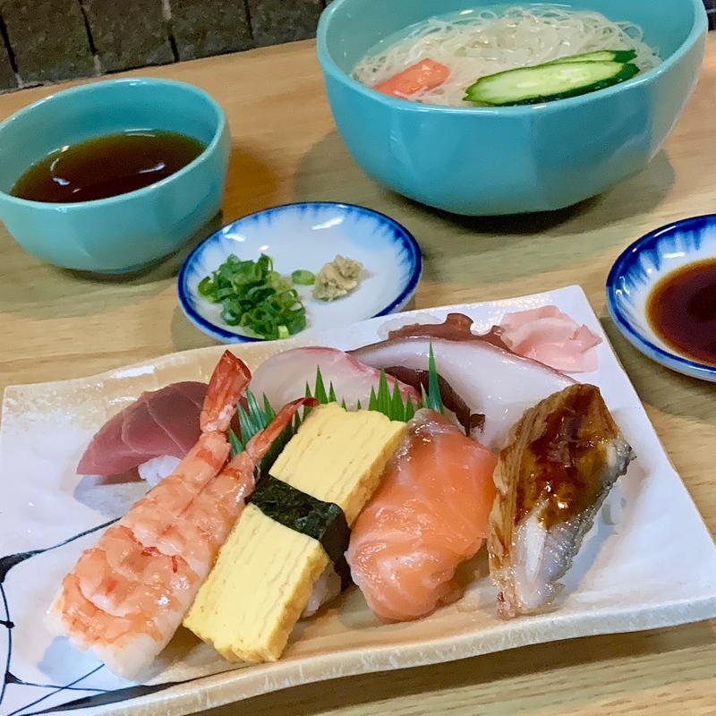 にぎり定食 冷やしそうめん付(つかさ寿し)