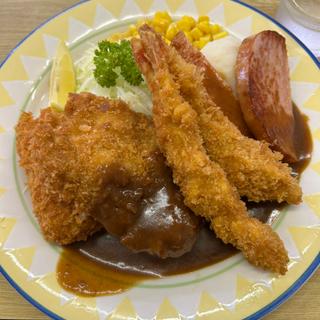 Aセット(洋食 ゾロ)