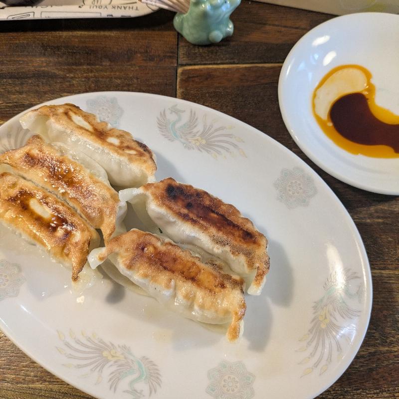 餃子(ごんべい )