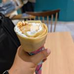 バニラin塩キャラメル&塩ちんすこうのクレープ
