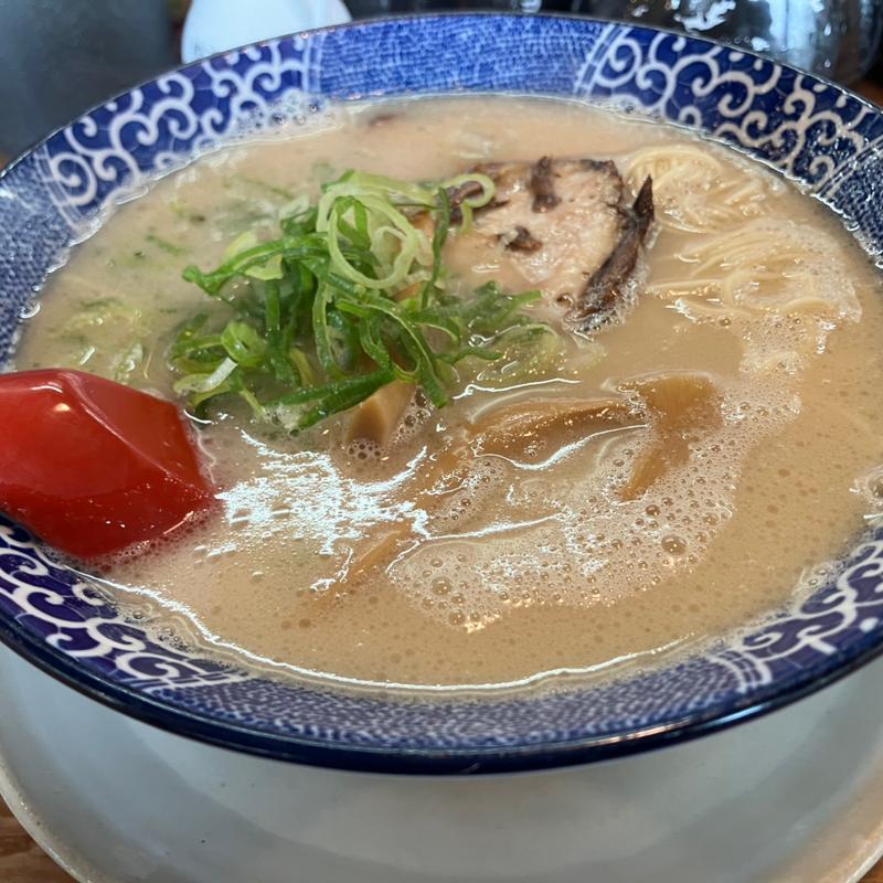 博多豚骨ラーメン(鶴亀堂 太田新井町店 )
