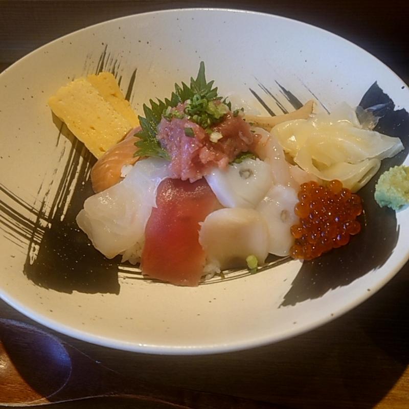 魚河岸海鮮丼(魚河岸 次郎松)