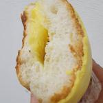 瀬戸内レモンのクリームパン