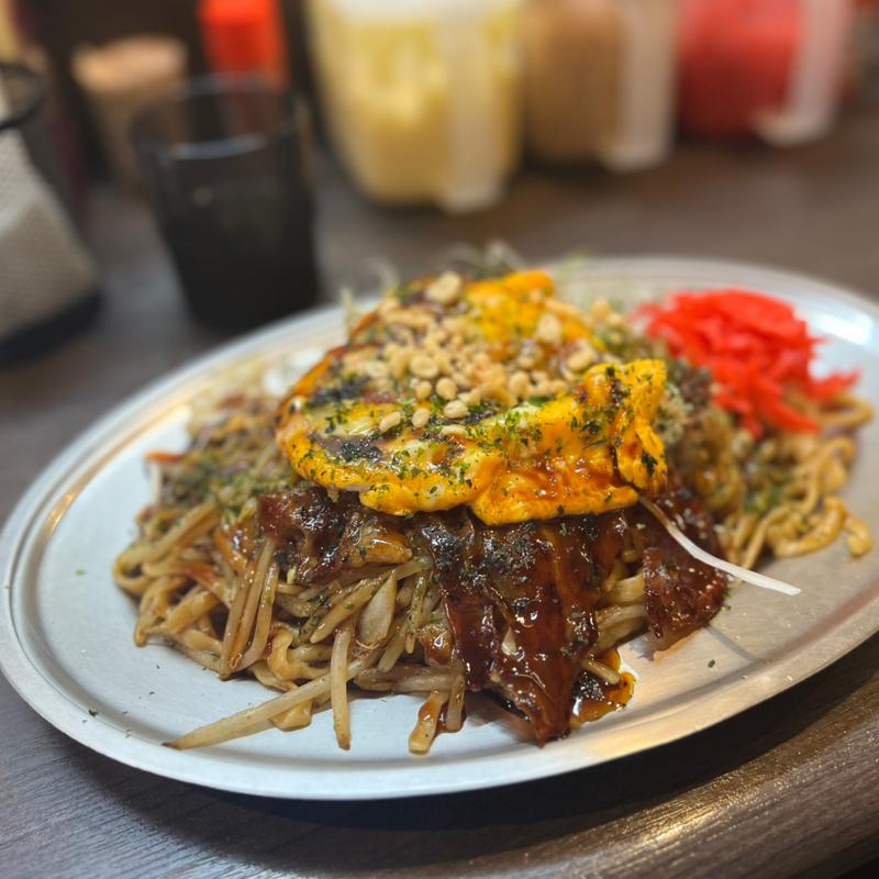 (神保町やきそばみかさ　本店)