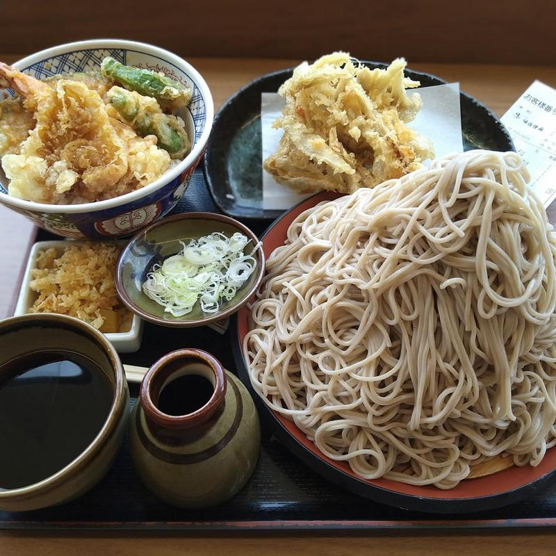 天丼セット 富士山盛り ごぼうのかき揚げ(味奈登庵 武蔵小杉店)