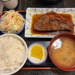 赤魚の煮付け定食