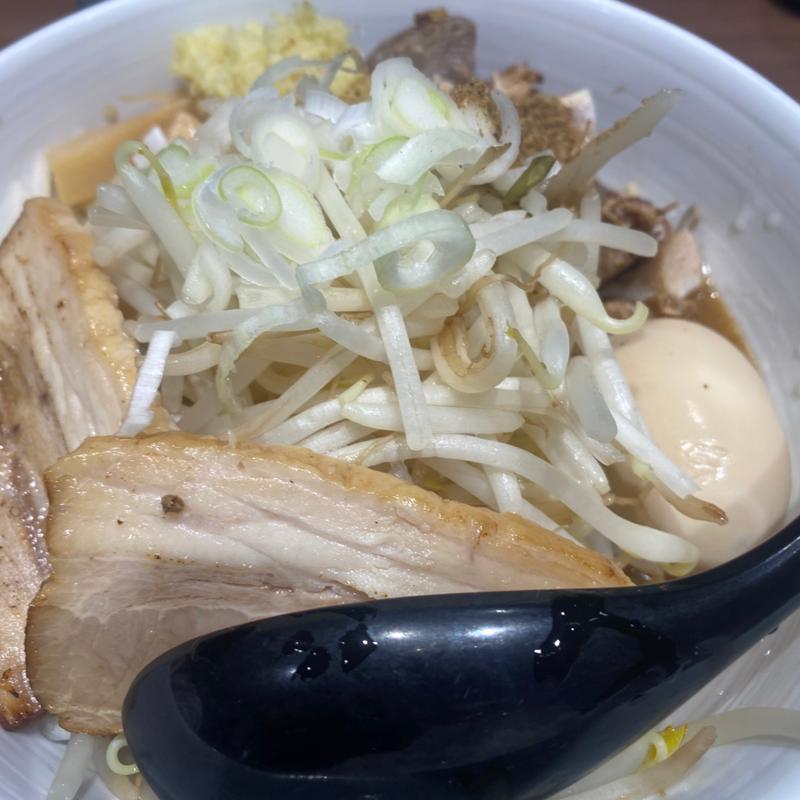 (東京スタイルみそらーめん ど・みそ キッテ グランシェ店)