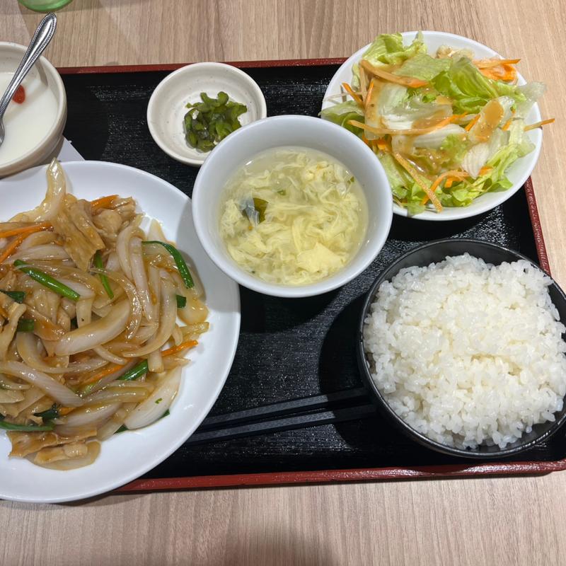 豚肉と玉ねぎ炒め定食(上海亭 蕨店)