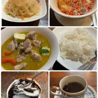 ランチセット(グリーンカレー、トムヤンクン)