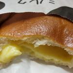 ミルククリームパン