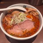 芝辛味玉チャーシュー麺