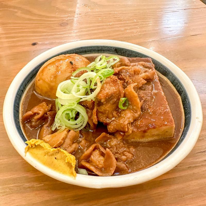 大鍋煮込み！全部のせ(餃子のネオ大衆酒場 ニューカムラ栄プリンセス大通り店)