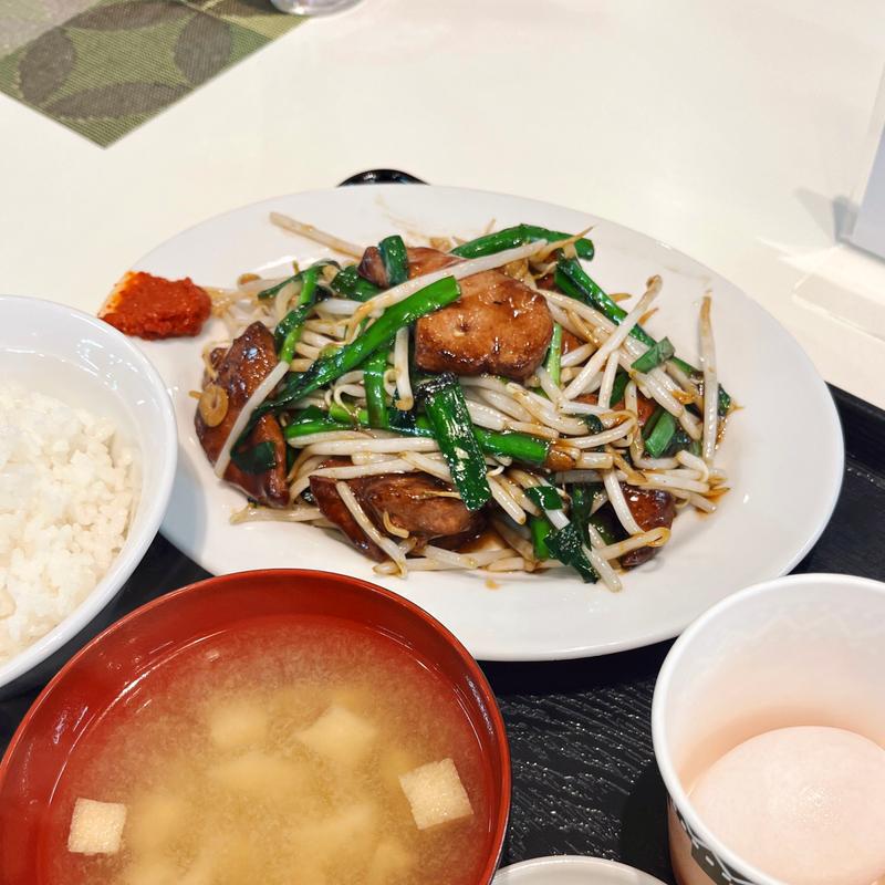 レバニラ定食(レバニラや 金太郎 秋田本店)