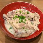骨付き鶏(おでん屋たけし 新宿三丁目店)