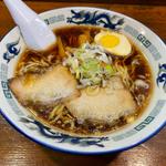 醤油らーめん