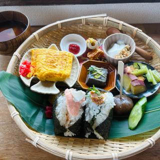 おむすびプレート