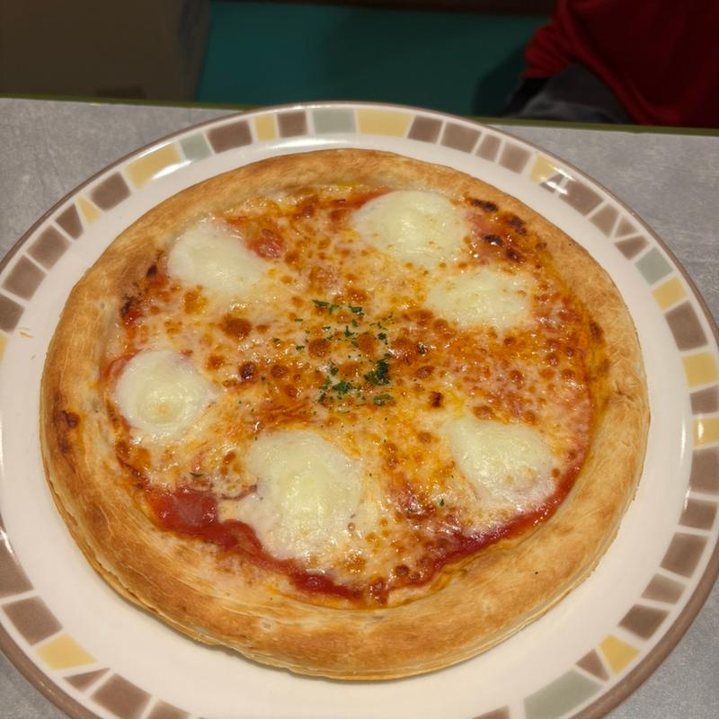 バッファローモッツァレラのマルゲリータピザ(サイゼリヤ イオン三田ウッディタウン店)