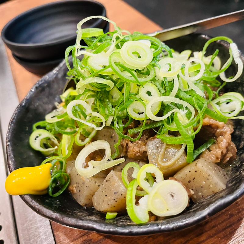 牛スジ土手煮(なにわお好み焼き　ぼちぼち)