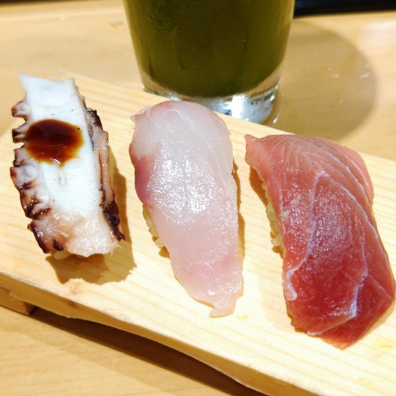 おまかせ三貫盛り(めのじ)