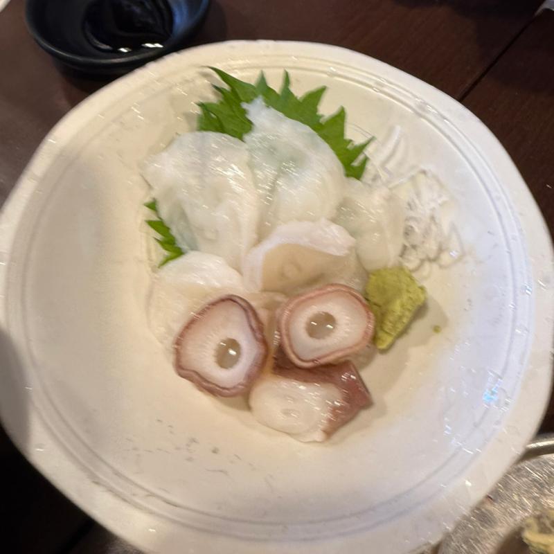 タコ刺(酒場食堂よろずや)