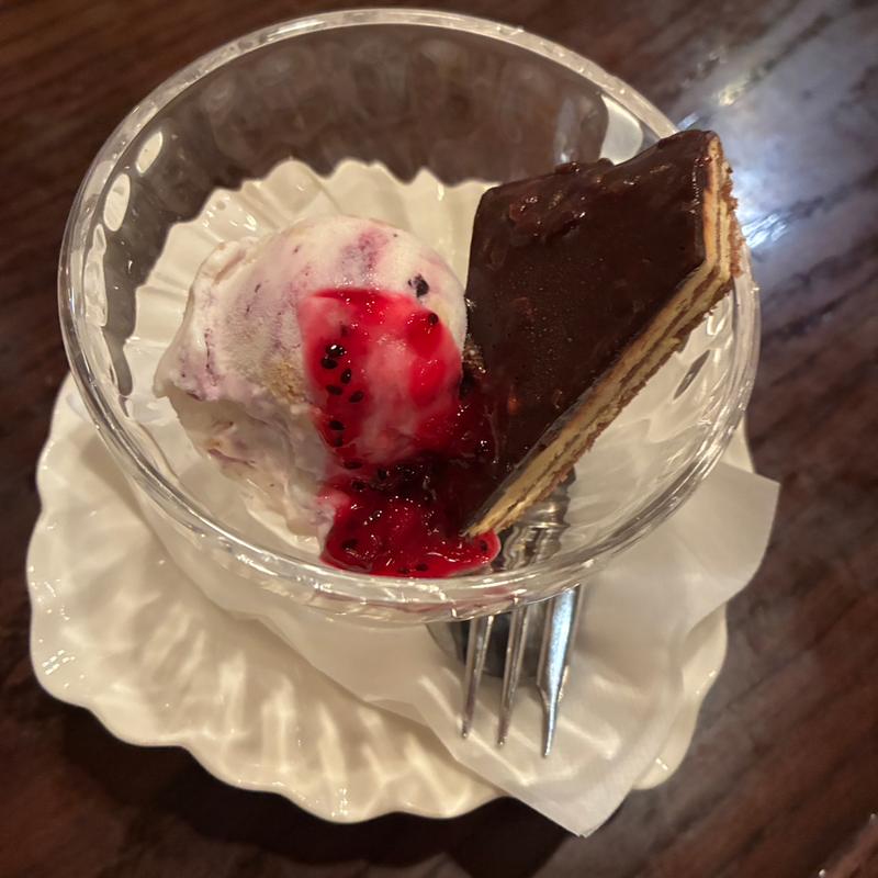 (エスペリア （Dining Cafe Esperia）)