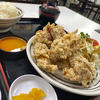 鶏唐揚定食(梶屋 （カジヤ）)