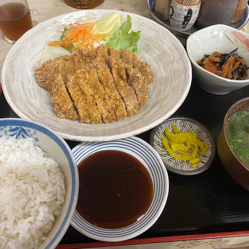 トンカツ定食(浅越食堂 )