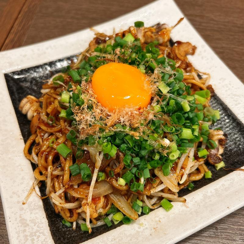 ミックス焼きそば(牛すじ葱丸)