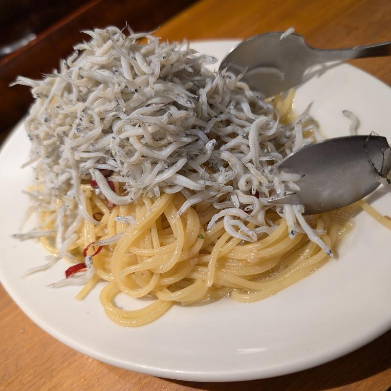 しらすのペペロンチーノ(イタリアン酒場ナチュラ 武蔵小杉店 本館)