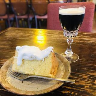 シフォンケーキ(カフェ・グレ)