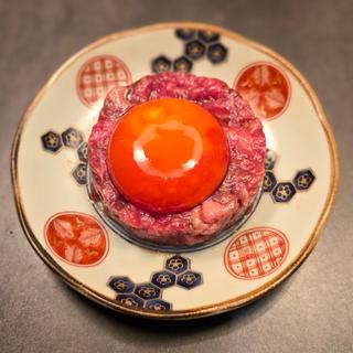 特選イチボ肉のユッケ仕立て(焼肉 㐂舌)