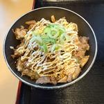 チャーシュー丼　サービスランチ