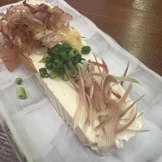 冷奴(都夏 （ツゲ）)