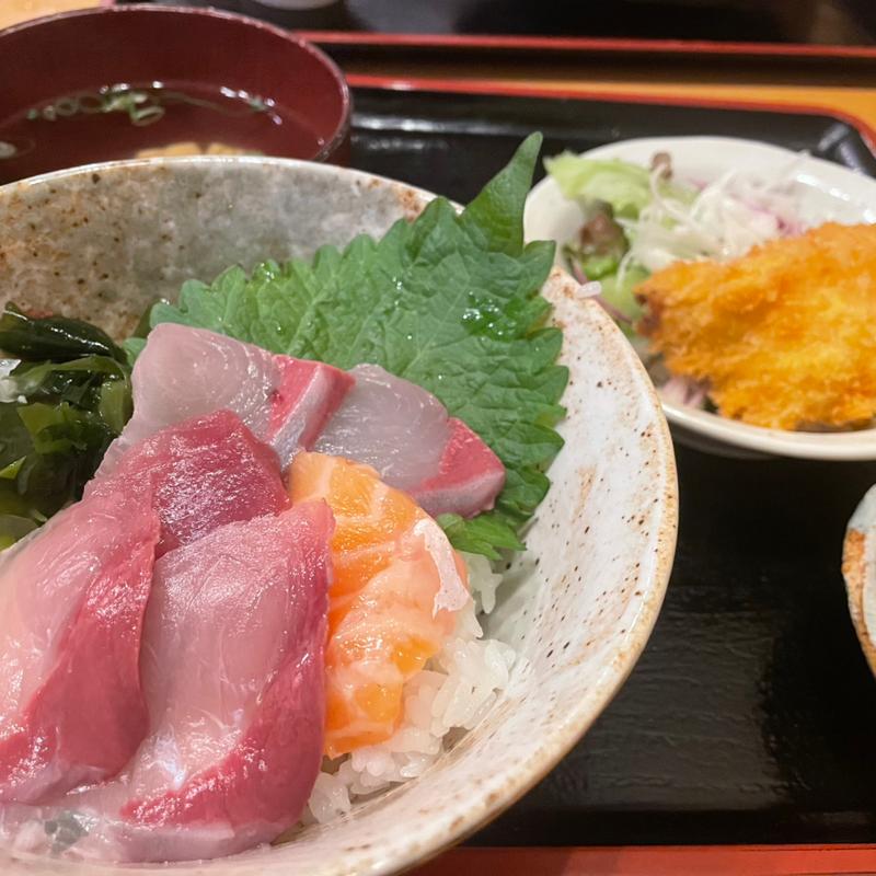 海鮮丼&クリームコロッケ(淀屋橋 吟酒海楽 和(かず))