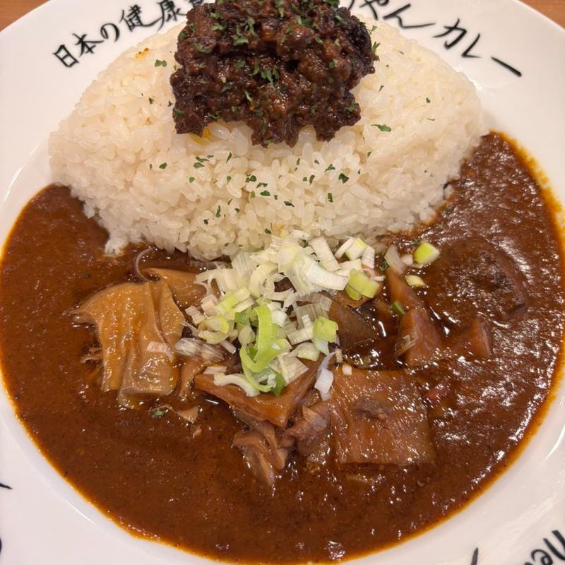 牛すじカレー(もうやんカレー大宮店)