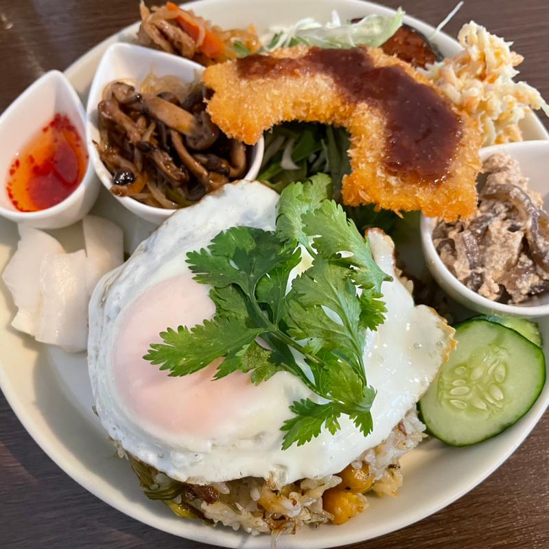 タミンジョー(カメイノ食堂)