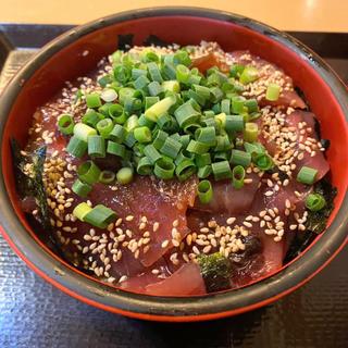 マグロ漬け丼