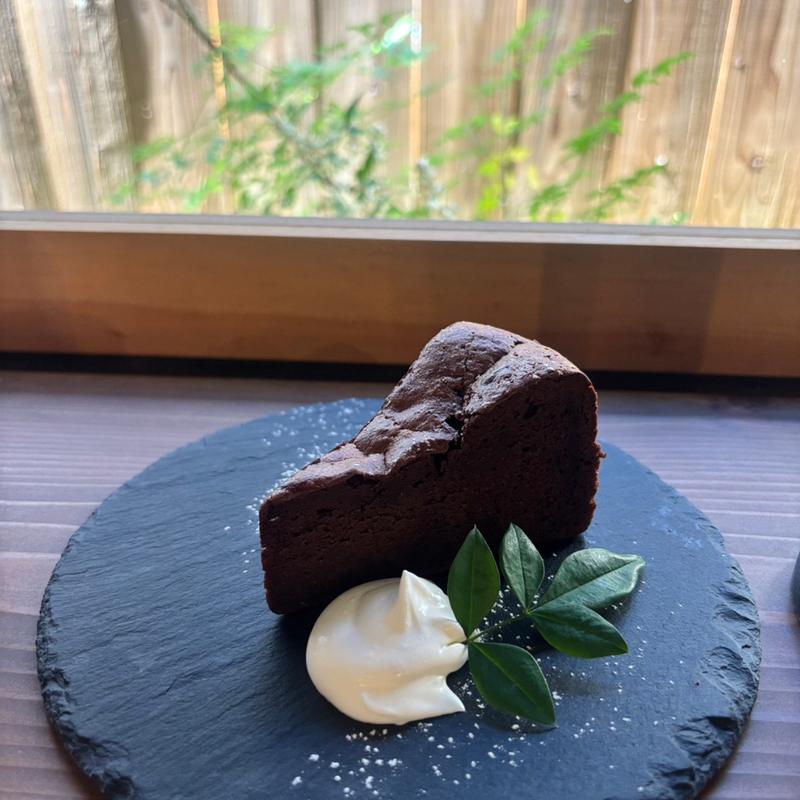 米粉のガトーショコラ (no-mu cafe)