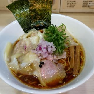醤油ワンタン(麺や魁星)