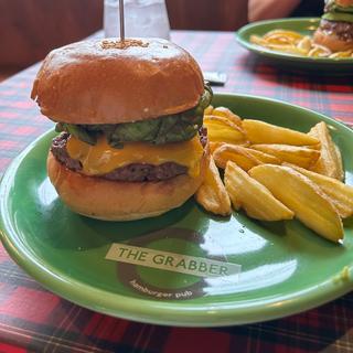 チーズバーガー(THE GRABBER hamburger pub)