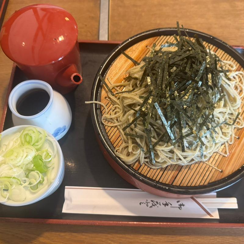 ざるそば：大盛り(更科大黒 )