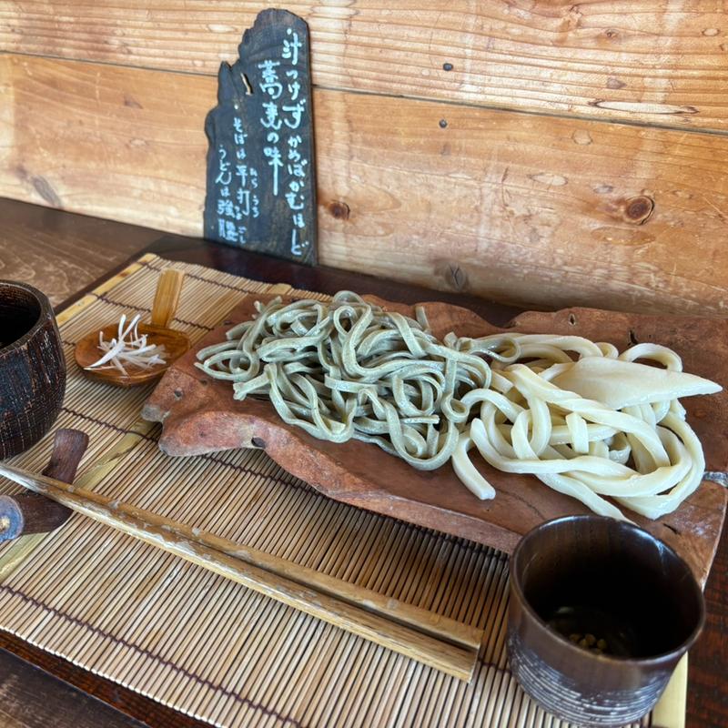 合い盛りせいろの大盛(平打蕎麦 やつこま （【旧店名】純手打 八ッ駒そば）)