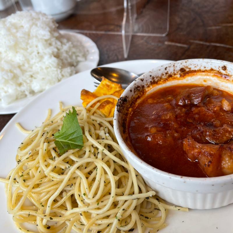 牛すじの煮込みローマ風　大盛り(ラ・タベルナ )