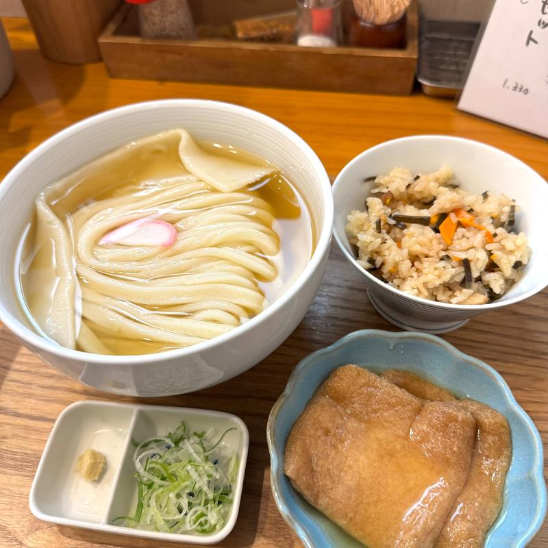 きつねセットひやひや(上を向いて)