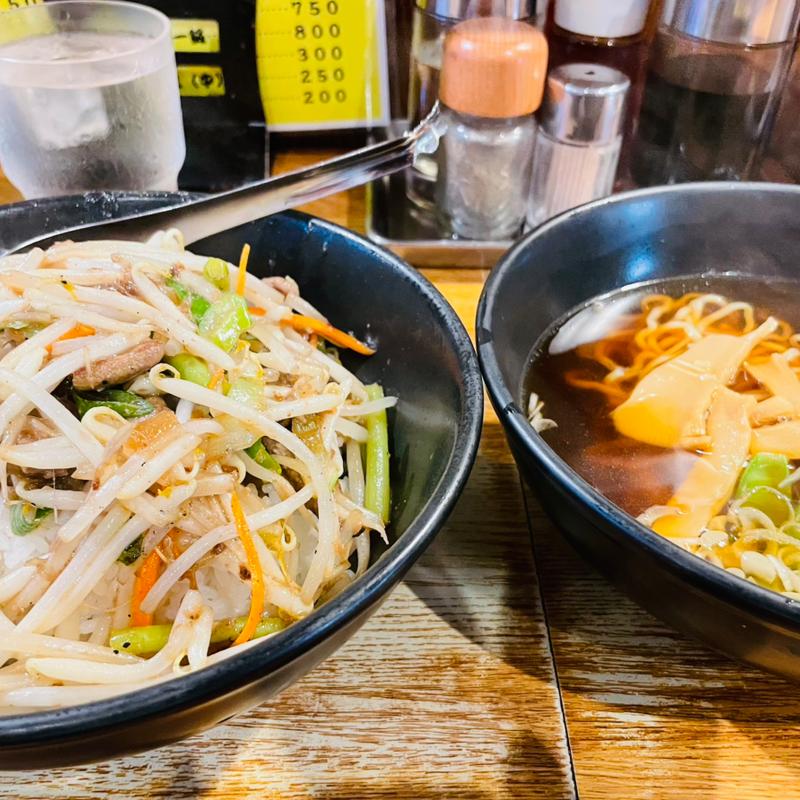 黒コショウレバ丼セット(龍王 （リュウオウ）)