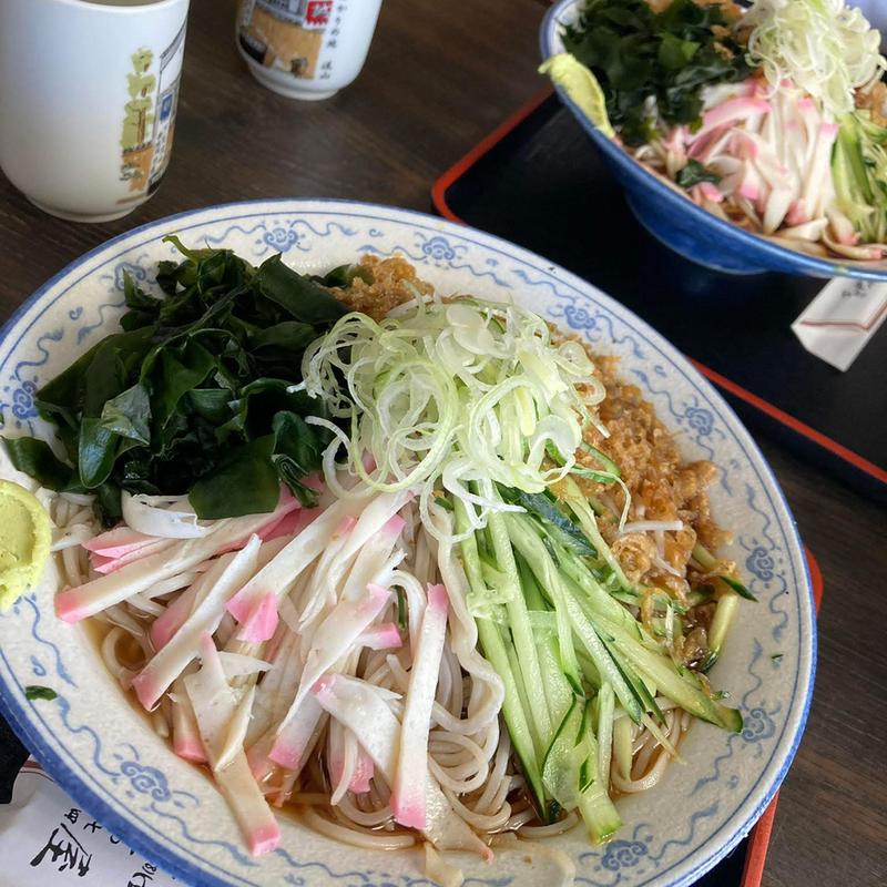 冷やしたぬき蕎麦(生そば 小西屋)