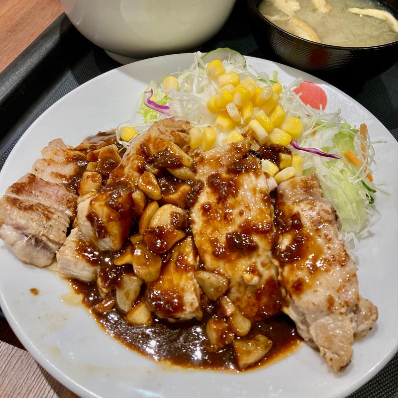 国産雪国育ち厚切りトンテキ定食(松屋 山科店)